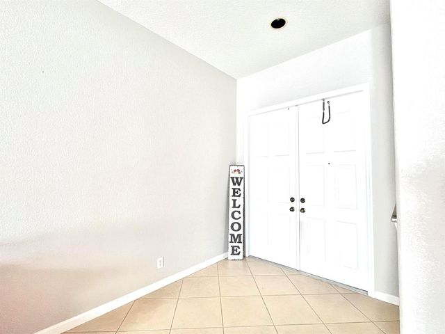 5012 Victoria Circle, West Palm Beach, FL 33409