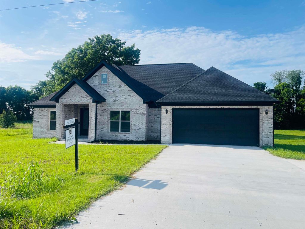 11020 Craig Rd., Scott, AR 72142