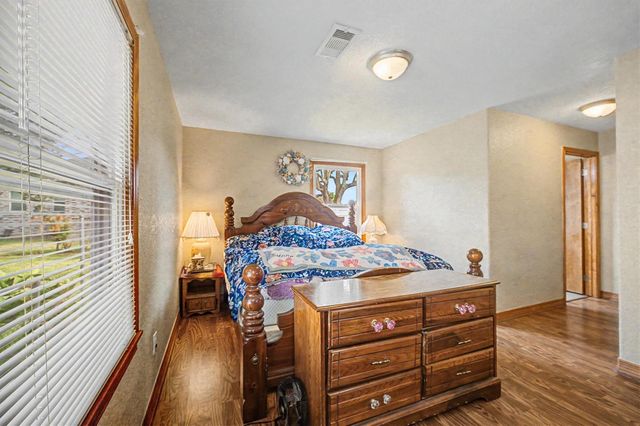 7113 Sycamore Drive, Galveston, TX 77551