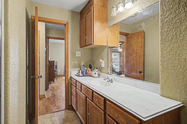 7113 Sycamore Drive, Galveston, TX 77551