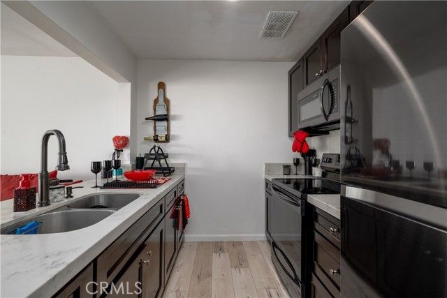 3088 Panorama Rd Unit D, Riverside, CA 92506