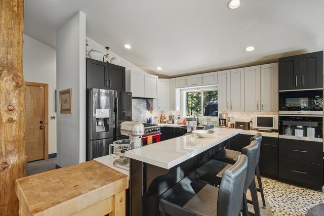 1130 Canterbury Drive, Kings Beach, CA 96143