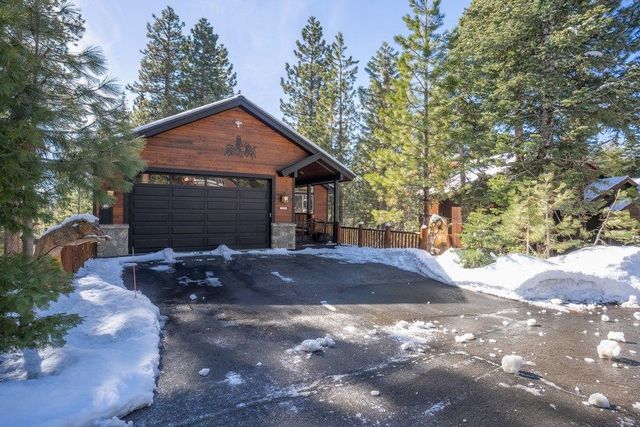 1130 Canterbury Drive, Kings Beach, CA 96143