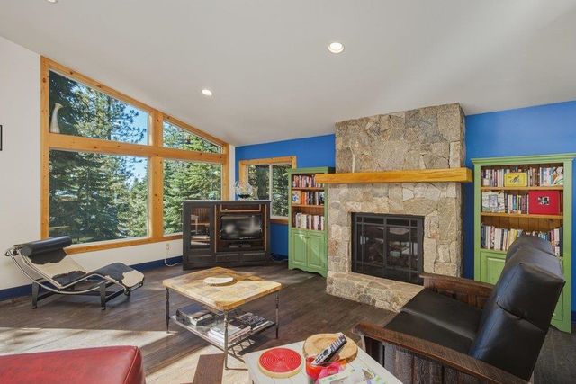 1130 Canterbury Drive, Kings Beach, CA 96143