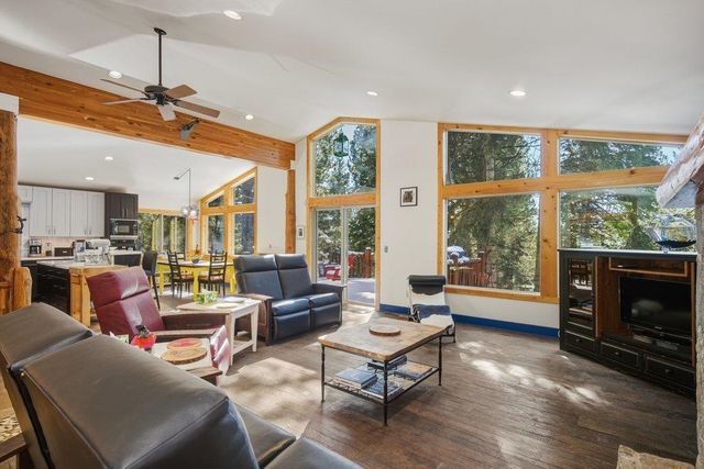 1130 Canterbury Drive, Kings Beach, CA 96143