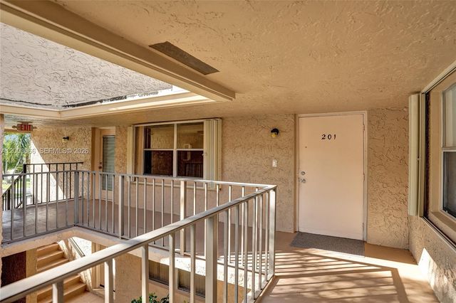 7581 NW 86th Terrace 201, Tamarac, FL 33321