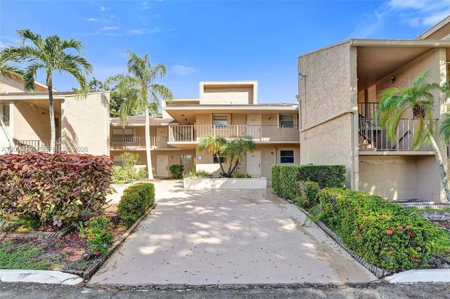 7581 NW 86th Terrace 201, Tamarac, FL 33321