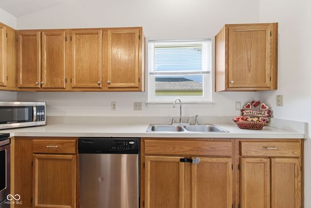 12536 Trophy Drive, Fishers, IN 46038