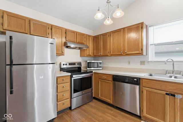 12536 Trophy Drive, Fishers, IN 46038
