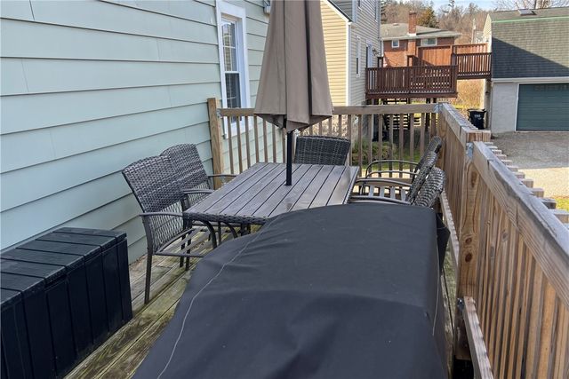 241 Winona Ave, N Franklin Twp, PA 15301