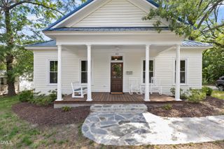 915 S 3rd Street, Sanford, NC 27330