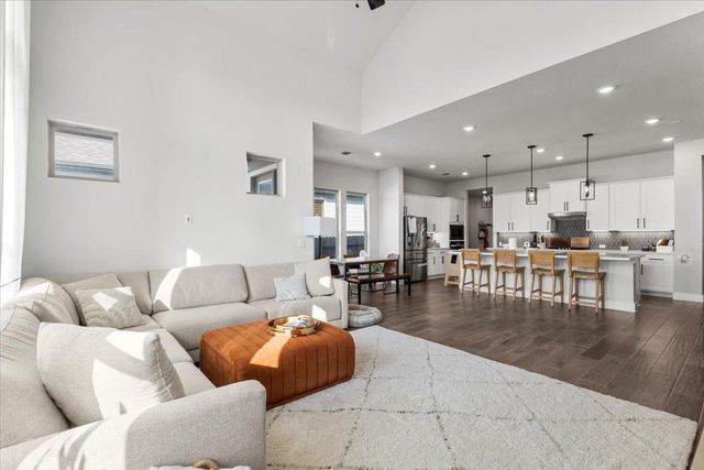 8201 Donnie Junction WAY, Austin, TX 78744