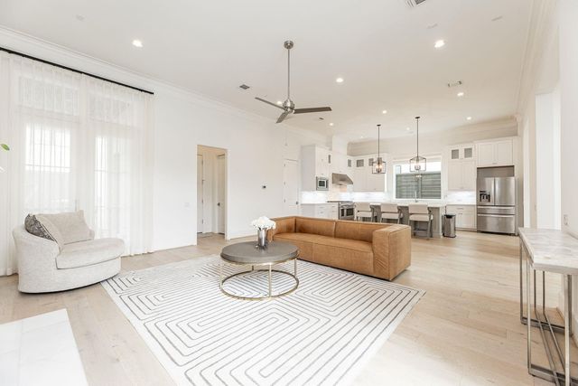 7546 Awty School Lane, Houston, TX 77055