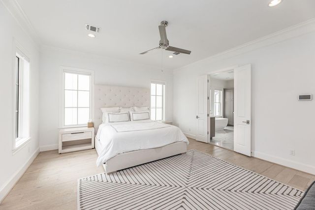 7546 Awty School Lane, Houston, TX 77055