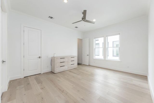 7546 Awty School Lane, Houston, TX 77055