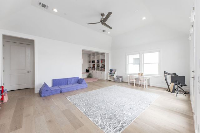 7546 Awty School Lane, Houston, TX 77055