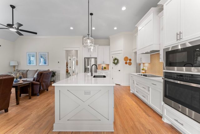 2706 Congress Dr, Murfreesboro, TN 37128