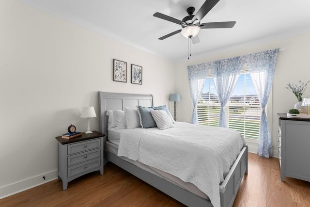 2706 Congress Dr, Murfreesboro, TN 37128