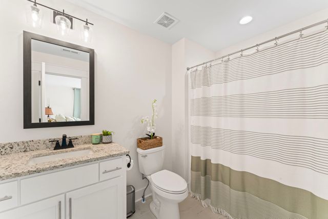 2706 Congress Dr, Murfreesboro, TN 37128