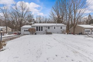 204 Meadow Drive, Colchester (colchester), VT 05446