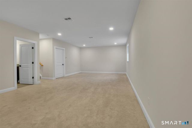 48 Soderman Way 48, Cheshire, CT 06410