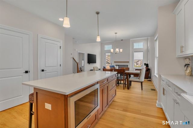 48 Soderman Way 48, Cheshire, CT 06410
