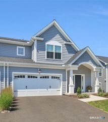 48 Soderman Way 48, Cheshire, CT 06410
