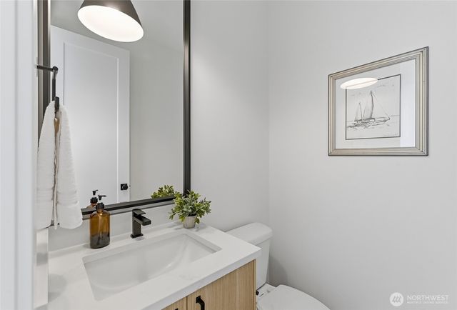 28020 243rd Avenue SE, Maple Valley, WA 98038