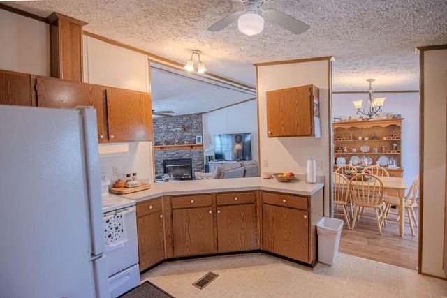 2410 Whippoorwill Trail, Hartwell, GA 30643