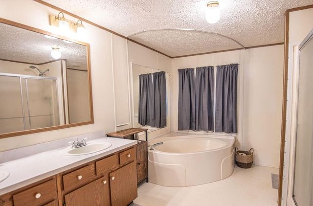 2410 Whippoorwill Trail, Hartwell, GA 30643