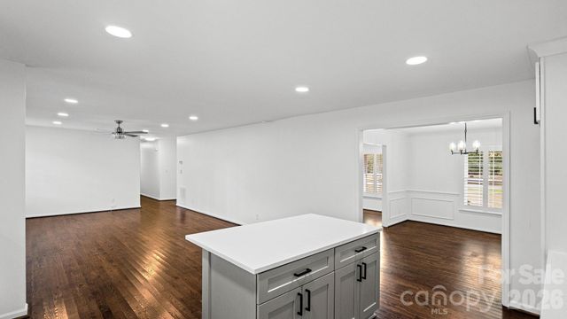 2222 Kings Drive, Gastonia, NC 28056