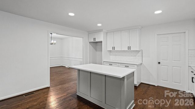 2222 Kings Drive, Gastonia, NC 28056