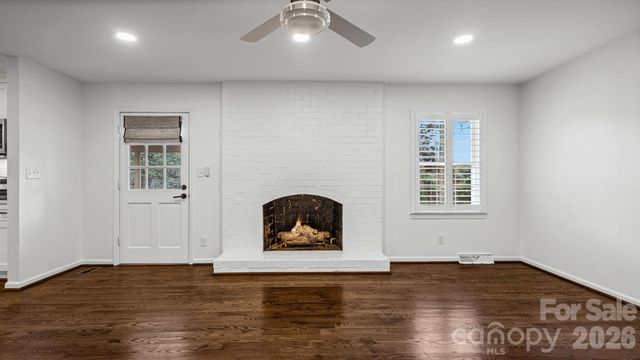 2222 Kings Drive, Gastonia, NC 28056