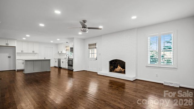 2222 Kings Drive, Gastonia, NC 28056