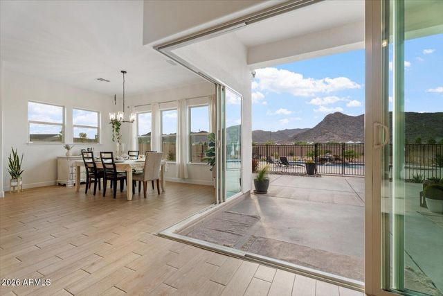 20264 W SAN JUAN Avenue, Litchfield Park, AZ 85340