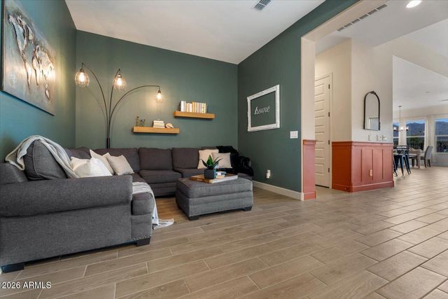 20264 W SAN JUAN Avenue, Litchfield Park, AZ 85340