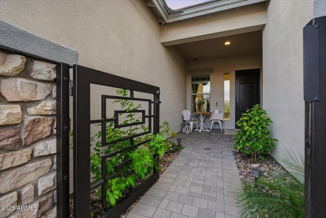 20264 W SAN JUAN Avenue, Litchfield Park, AZ 85340
