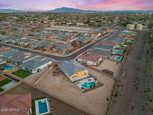 20264 W SAN JUAN Avenue, Litchfield Park, AZ 85340