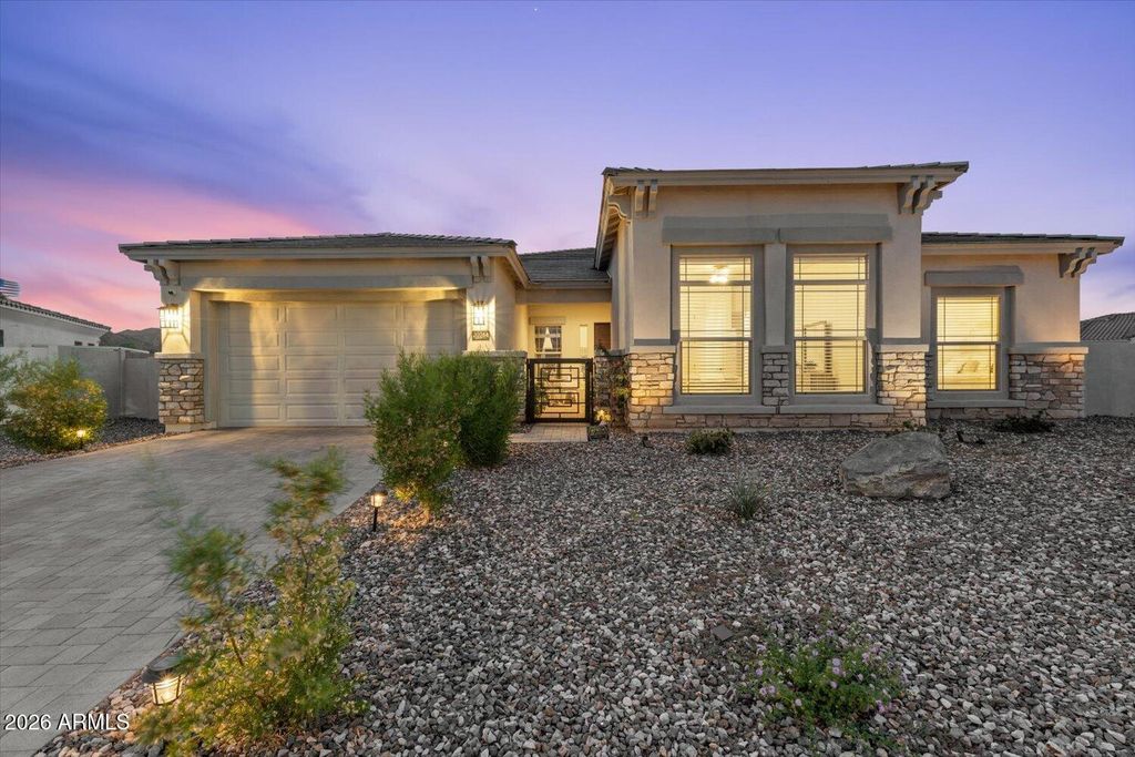 20264 W SAN JUAN Avenue, Litchfield Park, AZ 85340