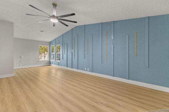 3235 Tavern Oaks, San Antonio, TX 78247