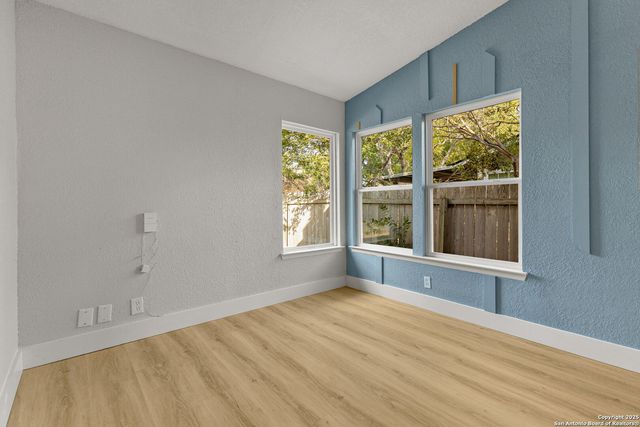 3235 Tavern Oaks, San Antonio, TX 78247
