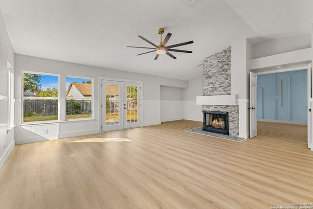 3235 Tavern Oaks, San Antonio, TX 78247