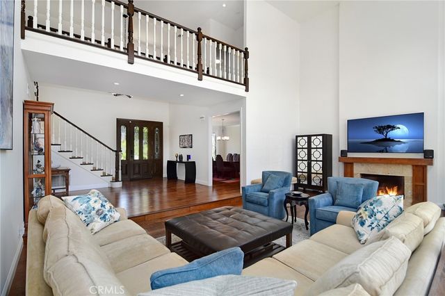 29302 Laro Drive, Agoura Hills, CA 91301