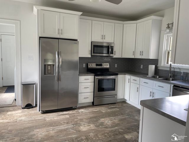 7815 Summerfield Road, Bedford Twp, MI 48144