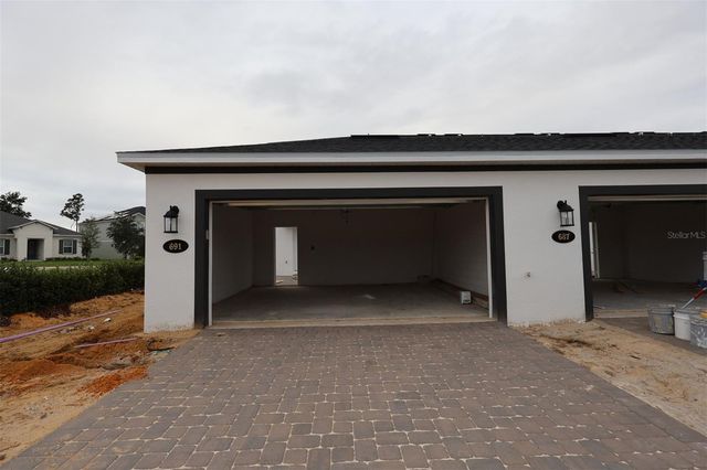 691 POTHOS STREET, Apopka, FL 32703