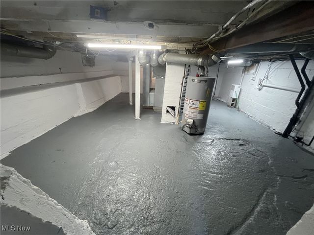 623 W 57th Street, Ashtabula, OH 44004