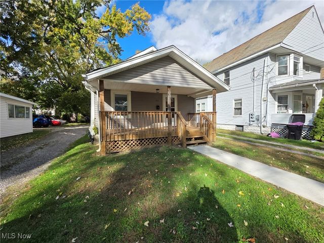 623 W 57th Street, Ashtabula, OH 44004
