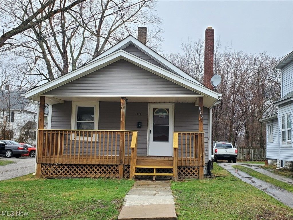 623 W 57th Street, Ashtabula, OH 44004