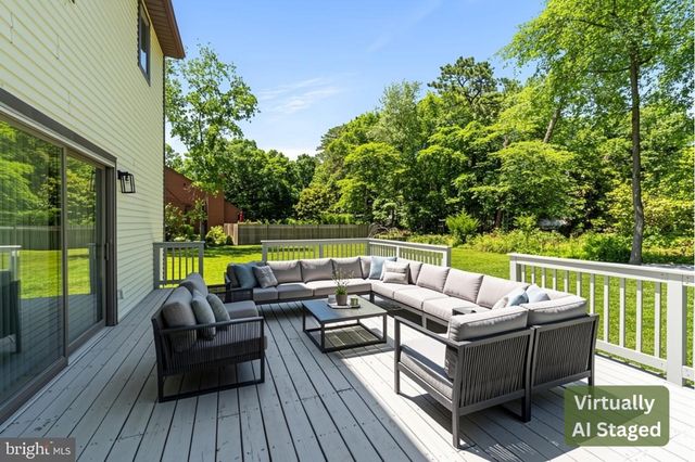 5 JUSTIN CT, Voorhees, NJ 08043