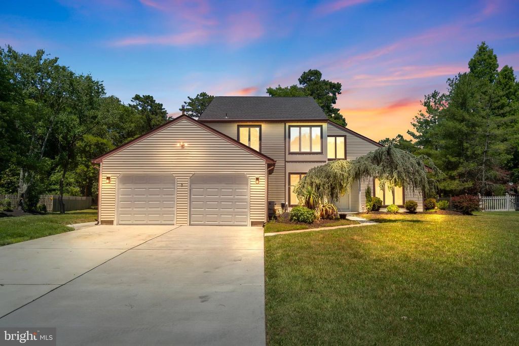 5 JUSTIN CT, Voorhees, NJ 08043